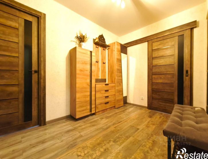 3-комн квартира улица Адмирала Пустошкина, 22 с10,  д. 22 с10
