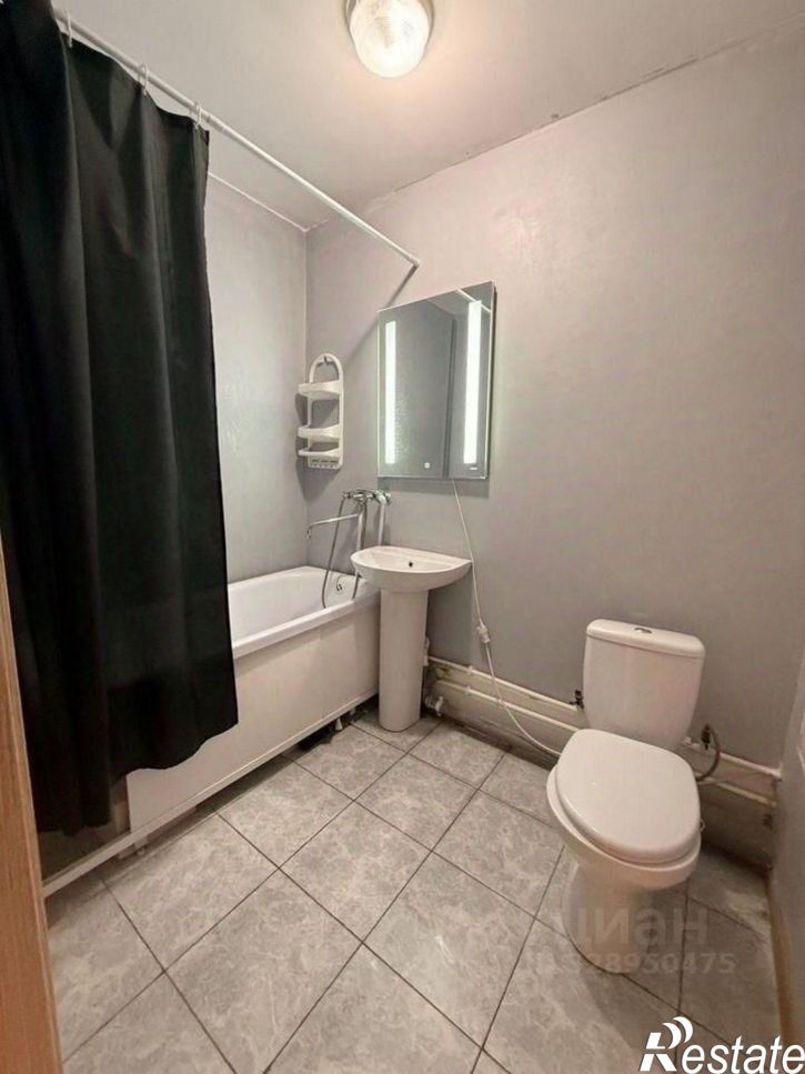 1-комн квартира улица Адмирала Пустошкина, 22 с3,  д. 22 с3