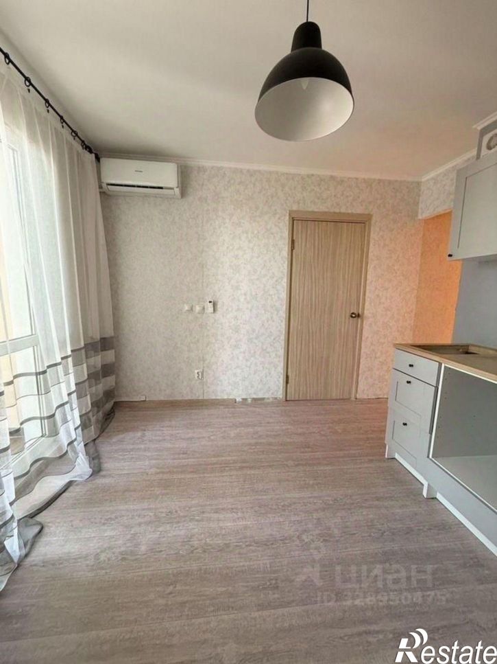 1-комн квартира улица Адмирала Пустошкина, 22 с3,  д. 22 с3