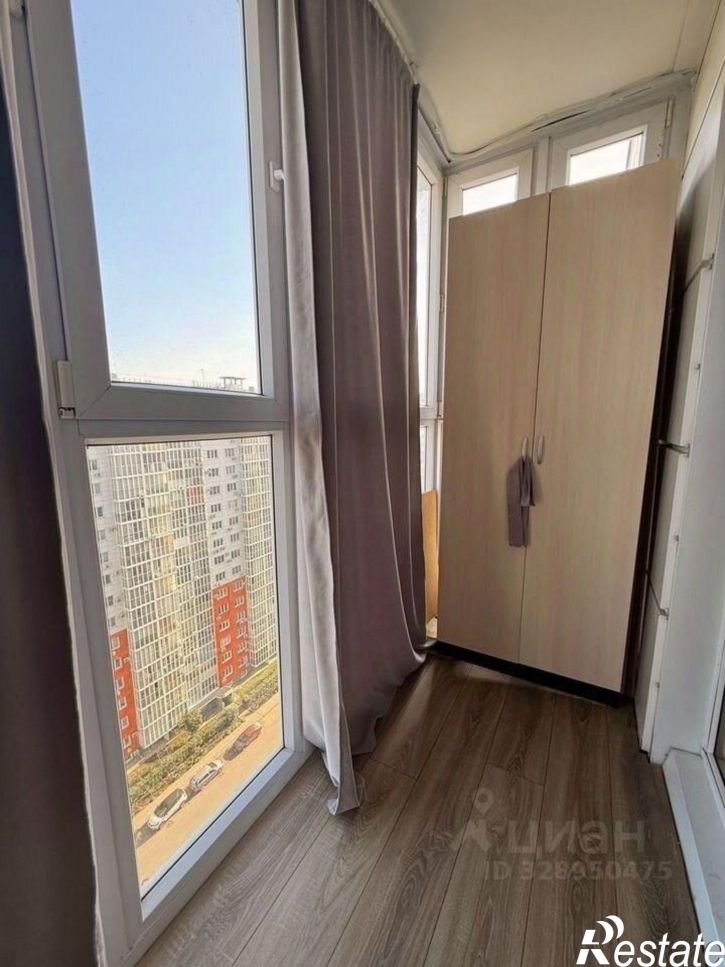 1-комн квартира улица Адмирала Пустошкина, 22 с3,  д. 22 с3