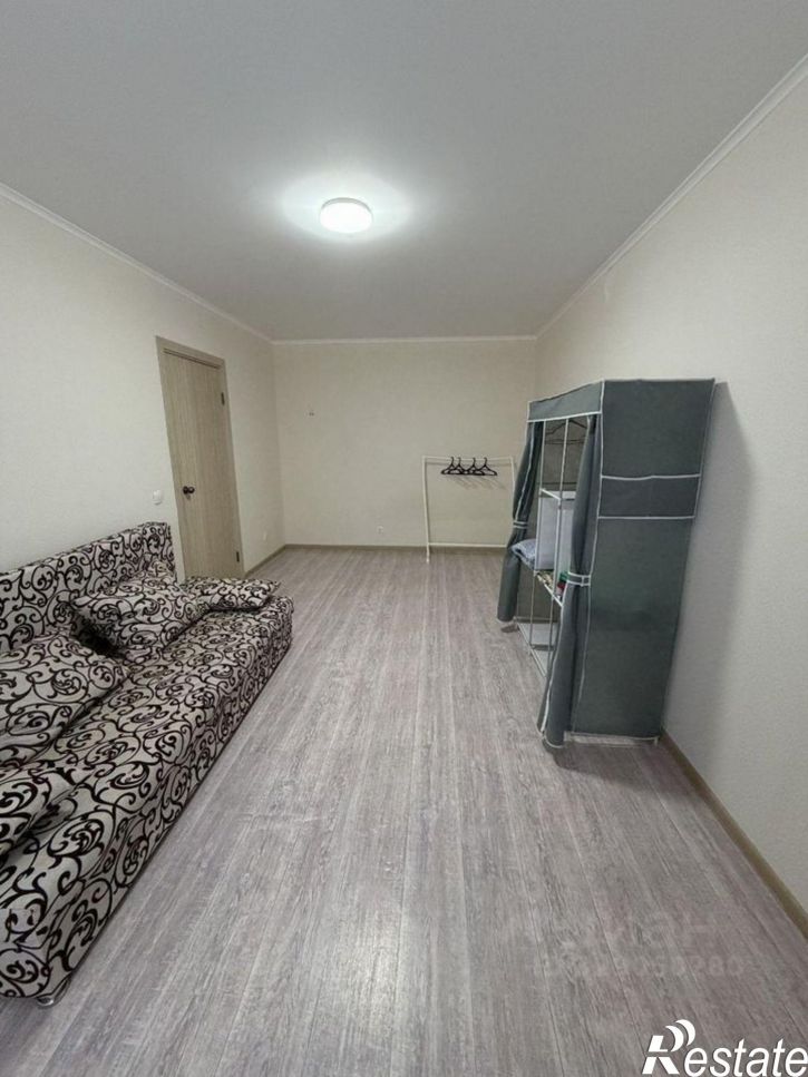 1-комн квартира улица Адмирала Пустошкина, 22 с1,  д. 22 с1