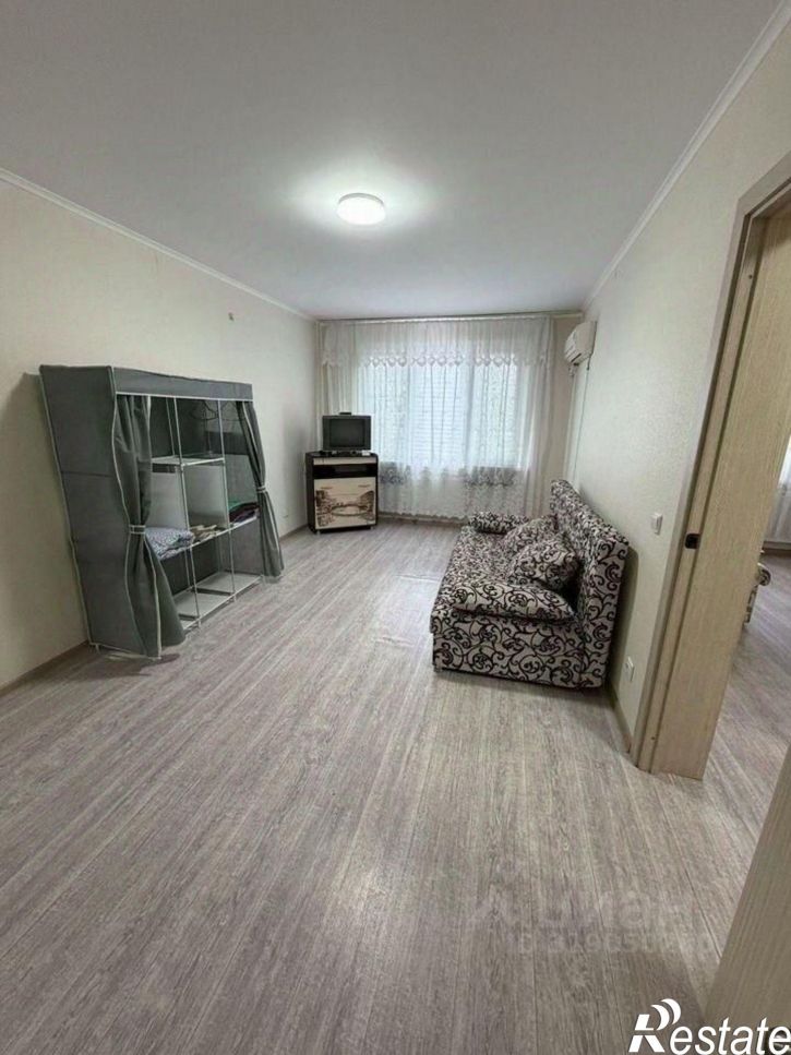 1-комн квартира улица Адмирала Пустошкина, 22 с1,  д. 22 с1