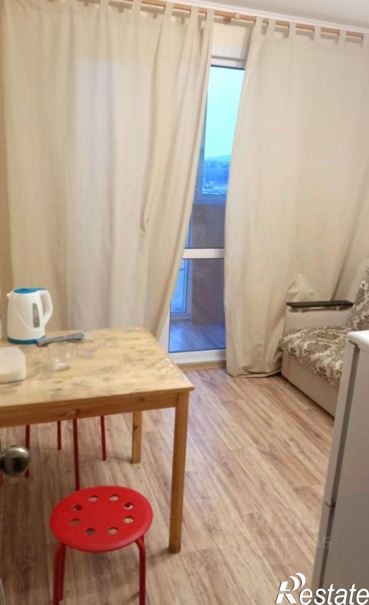 1-комн квартира улица Адмирала Пустошкина, 22 с6,  д. 22 с6