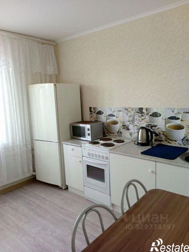1-комн квартира улица Адмирала Пустошкина, 22 с1,  д. 22 с1