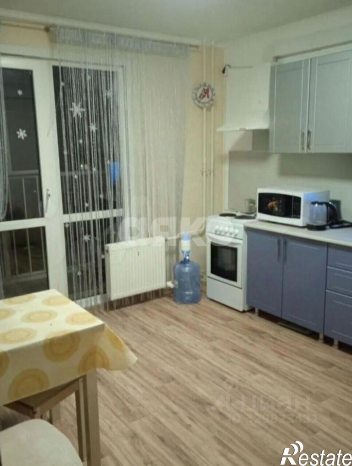 1-комн квартира ул Адмирала Пустошкина, 22 10,  д. 22 10,  к. 10