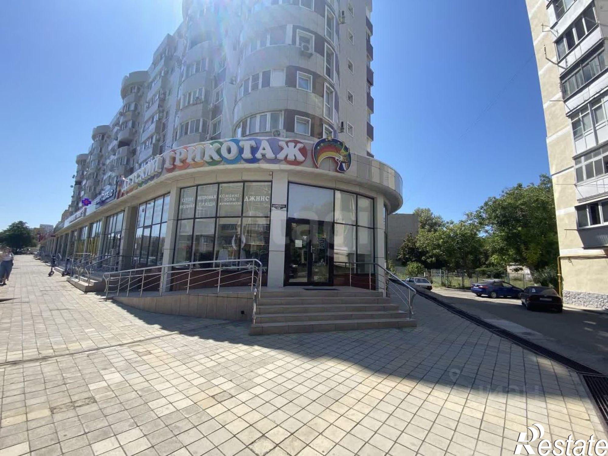 Купить торговое помещение за 30 453 000 рублей на ул Объездная, 10