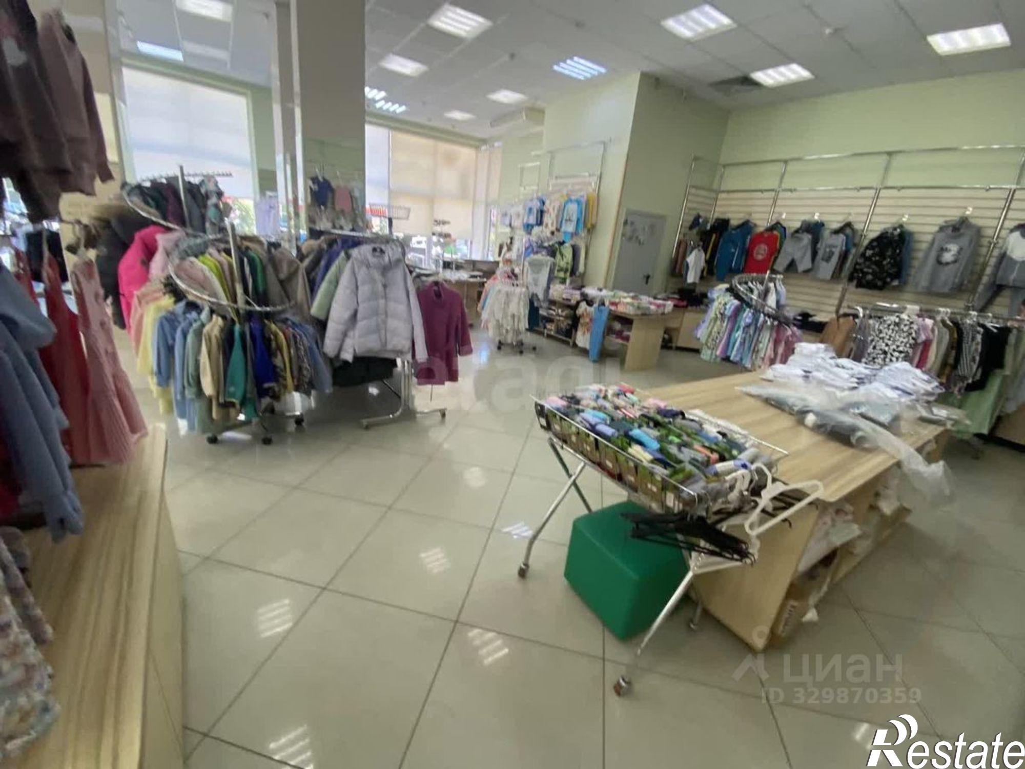 Купить торговое помещение за 30 453 000 рублей на ул Объездная, 10