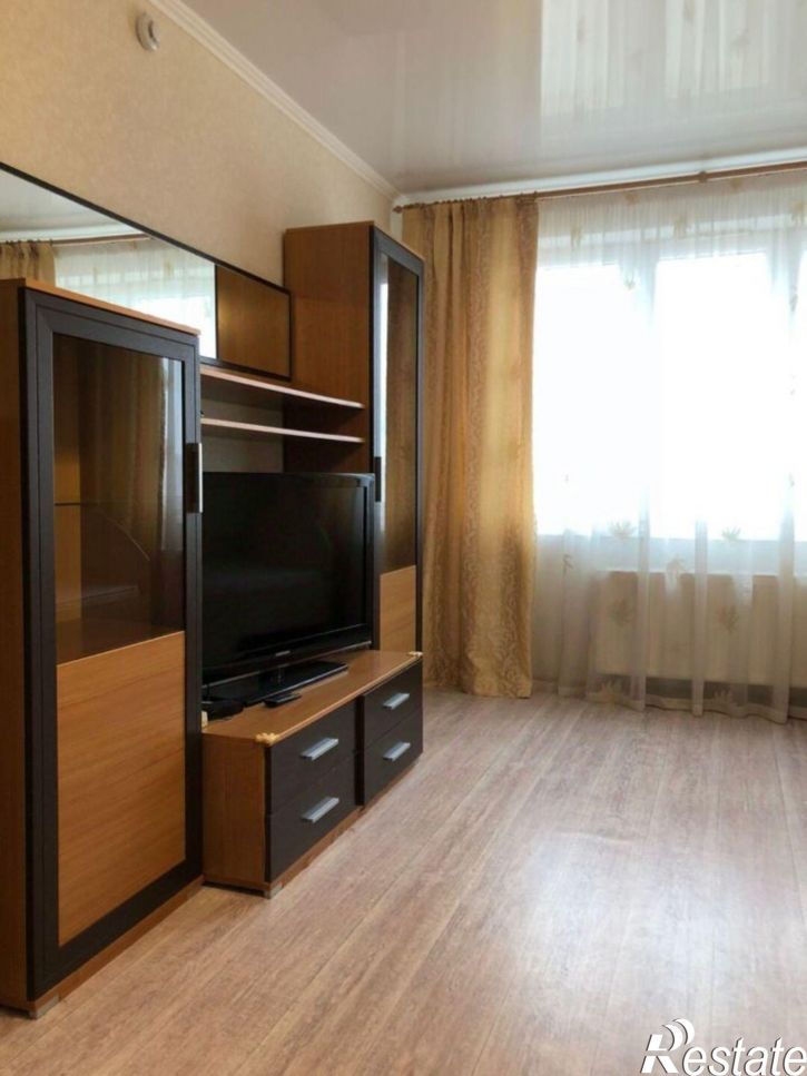 1-комн квартира ул Адмирала Пустошкина, 22 9,  д. 22 9,  к. 9
