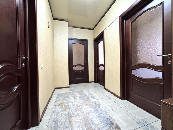 2-комн квартира улица Краснозелёных, 14