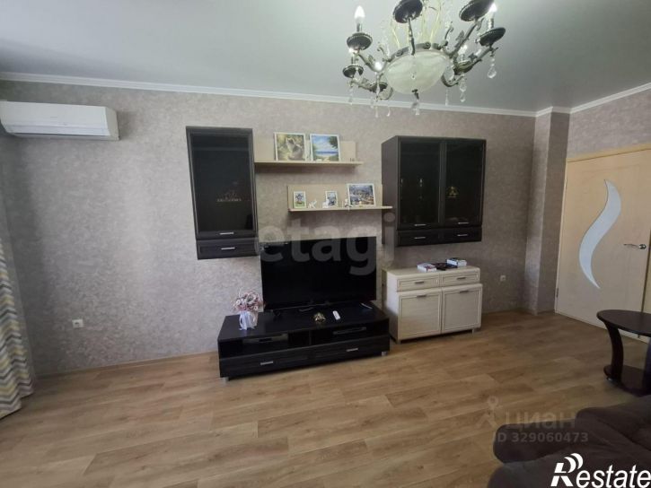2-комн квартира ул Крылова, 15/2,  д. 15/2