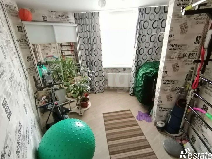 3-комн квартира улица Крылова, 113,  д. 113