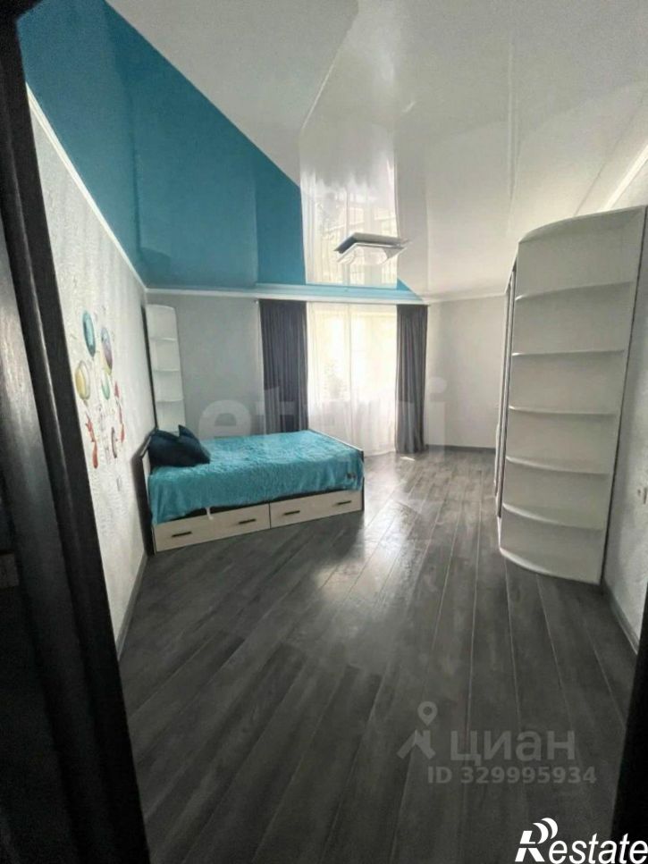 2-комн квартира улица Крылова, 23 к2,  д. 23 к2