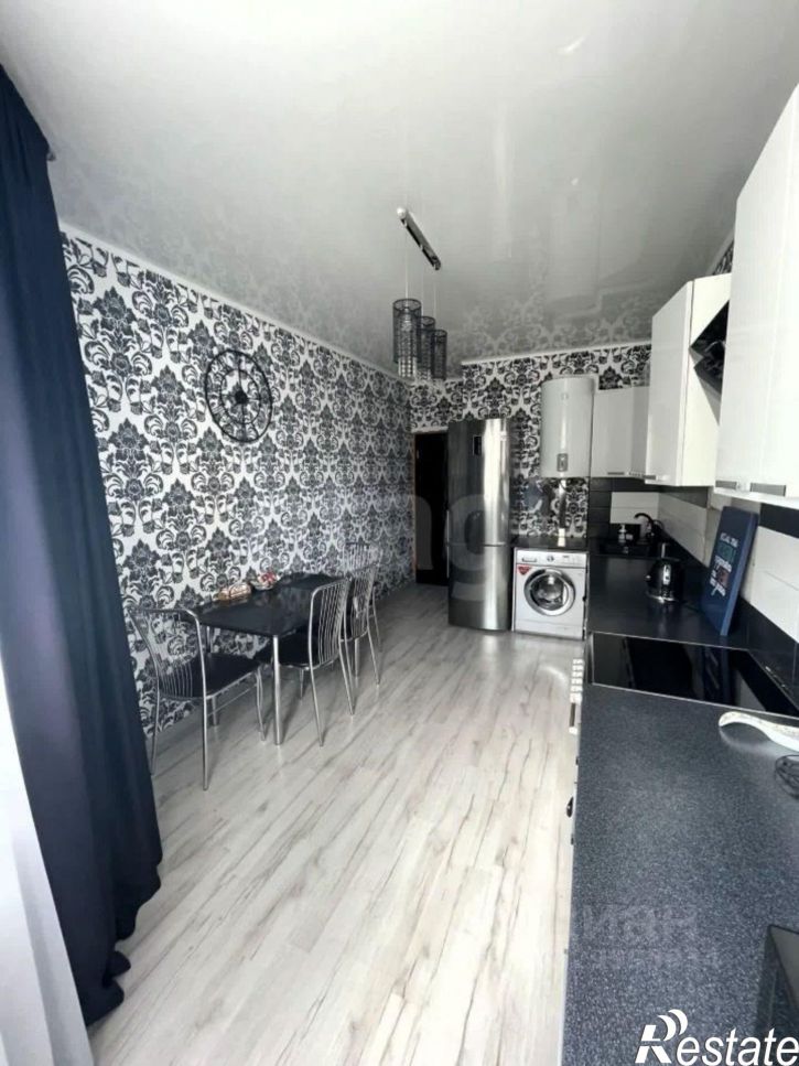 2-комн квартира улица Крылова, 23 к2,  д. 23 к2