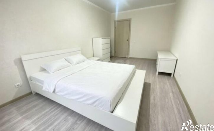 2-комн квартира улица Адмирала Пустошкина, 22 с5,  д. 22 с5