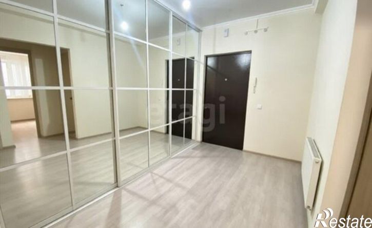 2-комн квартира улица Адмирала Пустошкина, 22 с5,  д. 22 с5