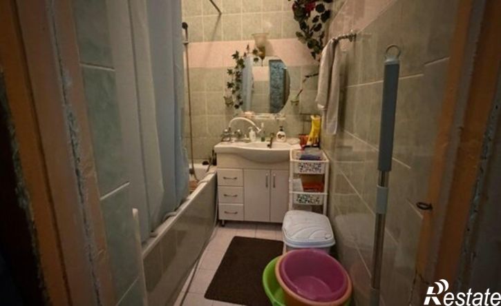 4-комн квартира улица Кирова, 40,  д. 40