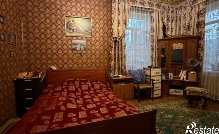 4-комн квартира улица Кирова, 40,  д. 40