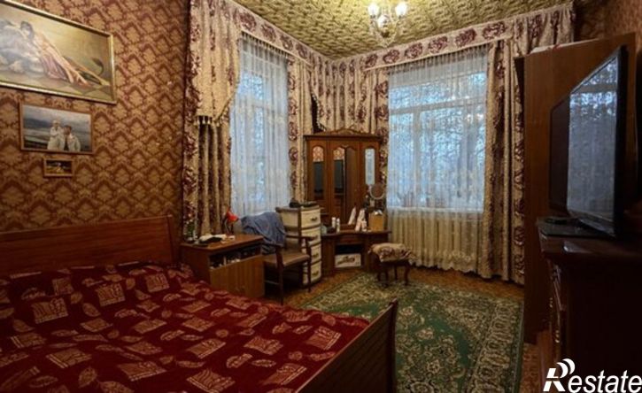 4-комн квартира улица Кирова, 40,  д. 40