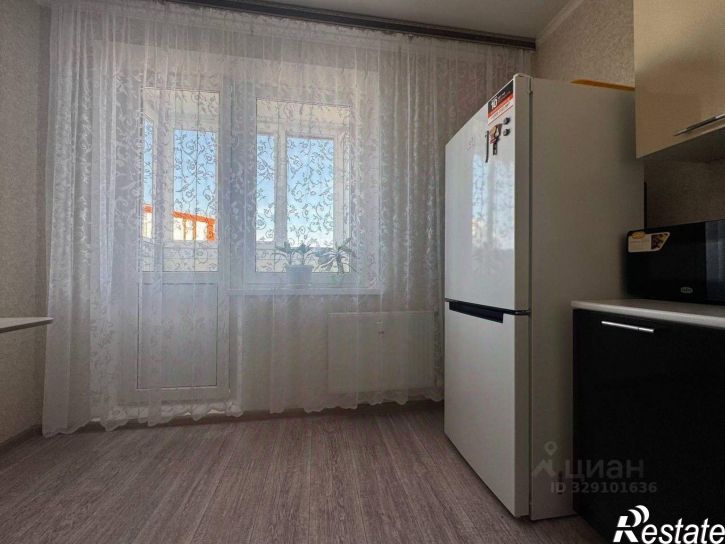 1-комн квартира улица Адмирала Пустошкина, 22 с1,  д. 22 с1