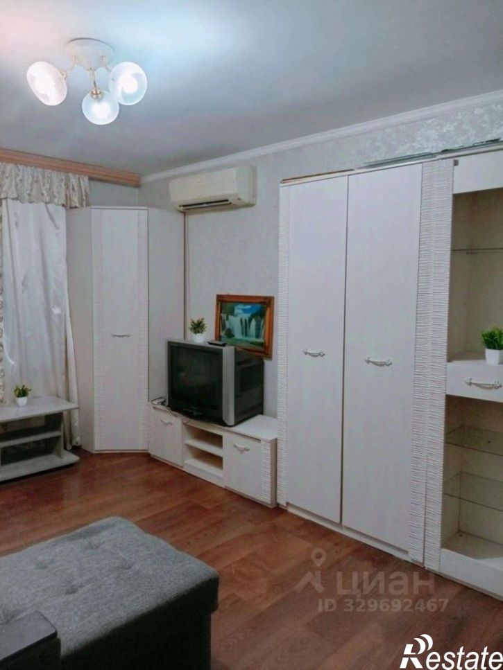 1-комн квартира Стахановская улица, 3,  д. 3