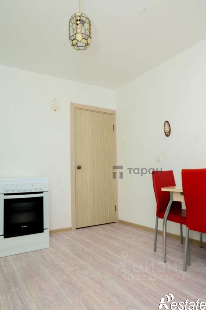 2-комн квартира улица Адмирала Пустошкина, 16,  д. 16