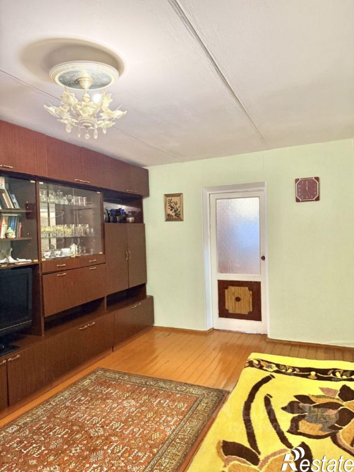3-комн квартира 12-й микрорайон, 7