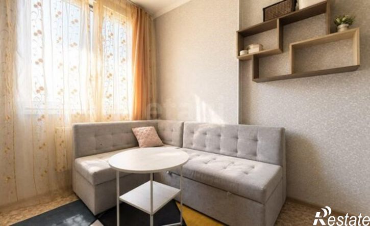 1-комн квартира 12-й микрорайон, 36А