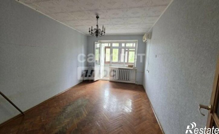 2-комн квартира 12-й микрорайон, 18