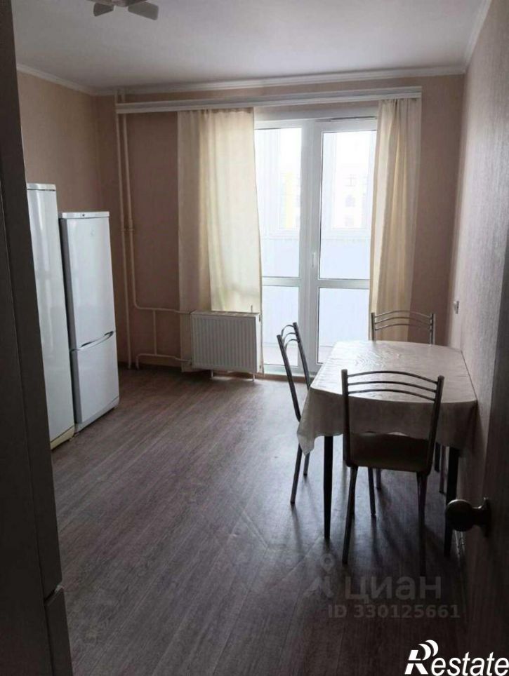 2-комн квартира улица Адмирала Пустошкина, 22 с3,  д. 22 с3
