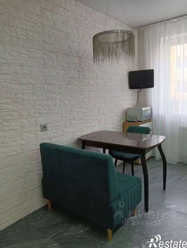 2-комн квартира Стахановская улица, 19,  д. 19