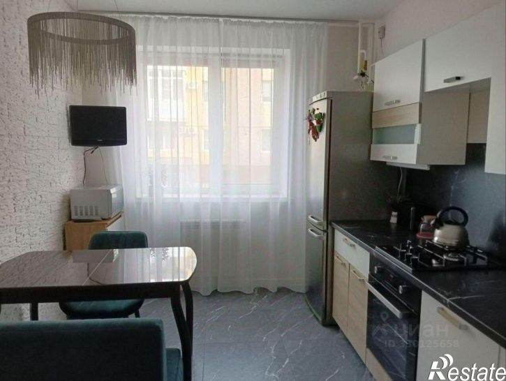 2-комн квартира Стахановская улица, 19,  д. 19