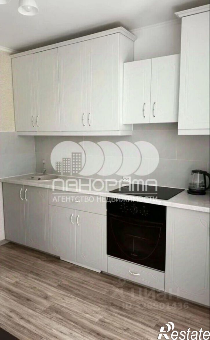 1-комн квартира улица Адмирала Пустошкина, 22 с6,  д. 22 с6