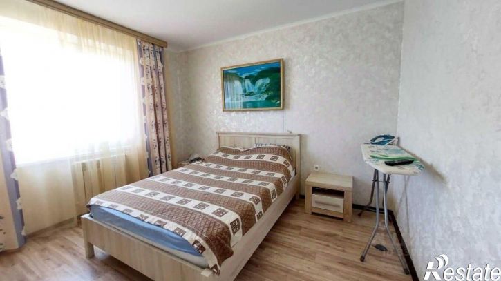 2-комн квартира ул Адмирала Пустошкина, 10,  д. 10
