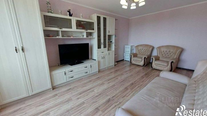 2-комн квартира ул Адмирала Пустошкина, 10,  д. 10