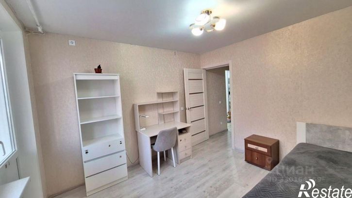 2-комн квартира ул Адмирала Пустошкина, 22 9,  д. 22 9,  к. 9
