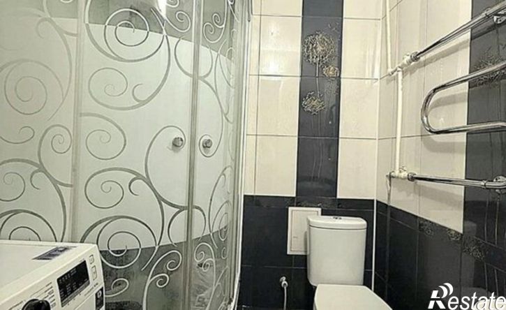 1-комн квартира 12-й микрорайон, 9