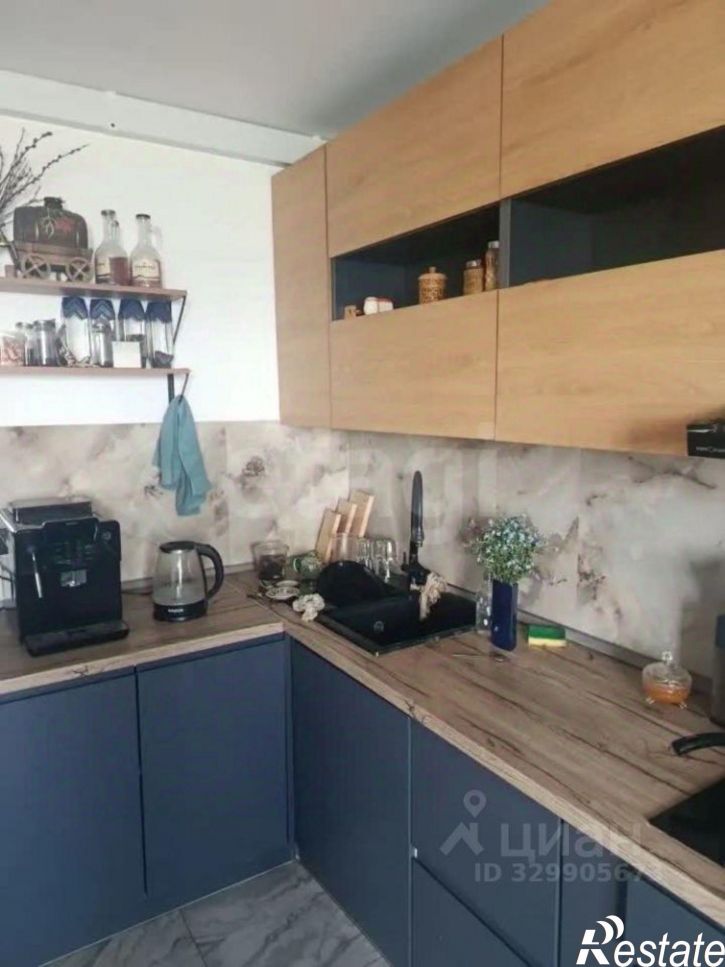 2-комн квартира улица Адмирала Пустошкина, 14,  д. 14