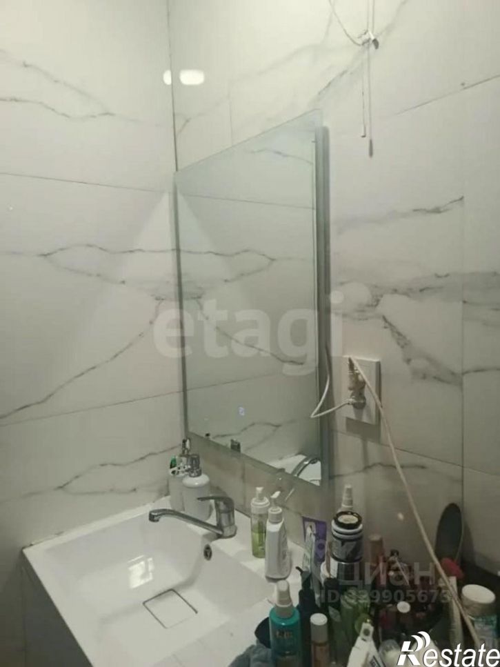 2-комн квартира улица Адмирала Пустошкина, 14,  д. 14