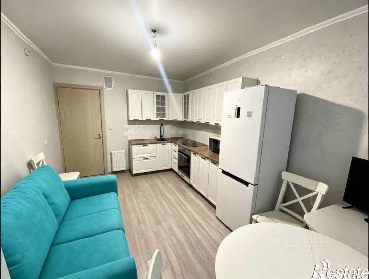2-комн квартира улица Адмирала Пустошкина, 22 с5,  д. 22 с5