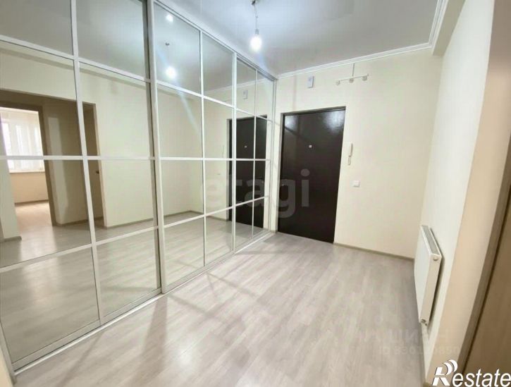 2-комн квартира улица Адмирала Пустошкина, 22 с5,  д. 22 с5