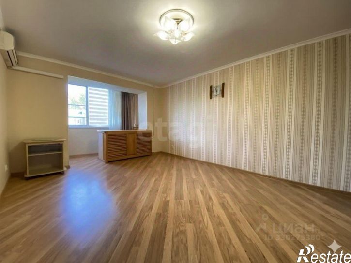 2-комн квартира улица Чехова, 4Г,  д. 4Г