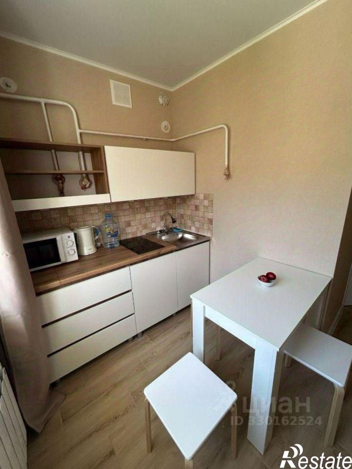 2-комн квартира улица Толстого, 60,  д. 60