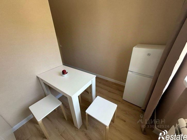 2-комн квартира улица Толстого, 60,  д. 60