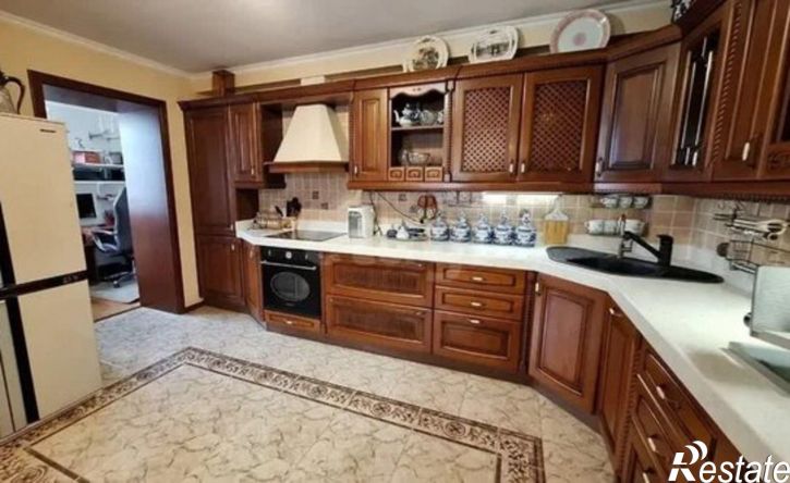 4-комн квартира улица Ленина, 161Б,  д. 161Б