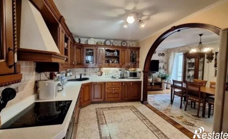 4-комн квартира улица Ленина, 161Б,  д. 161Б