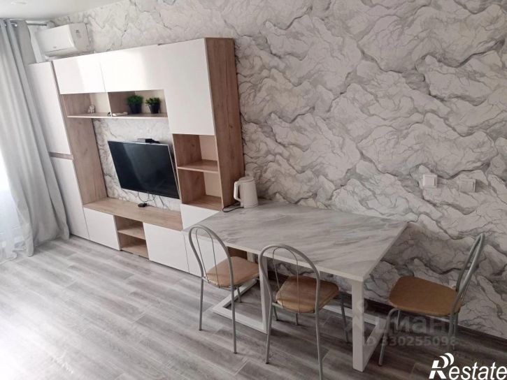 1-комн квартира улица Адмирала Пустошкина, 22 с12,  д. 22 с12