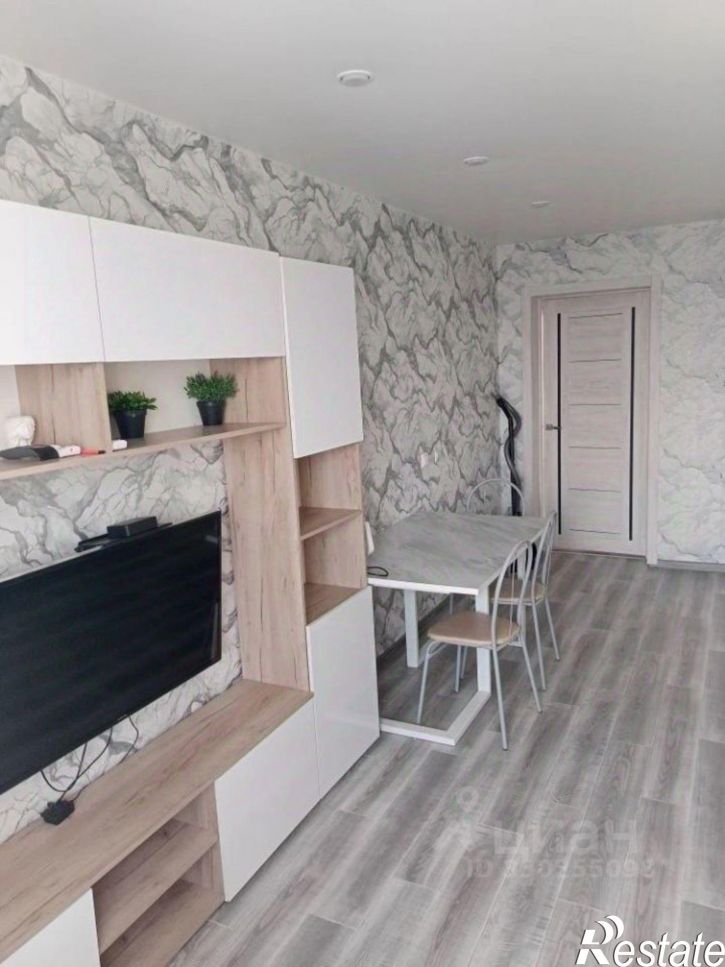 1-комн квартира улица Адмирала Пустошкина, 22 с12,  д. 22 с12