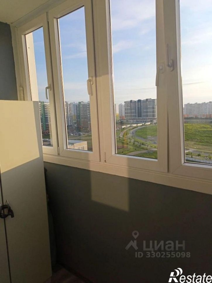 1-комн квартира улица Адмирала Пустошкина, 22 с12,  д. 22 с12
