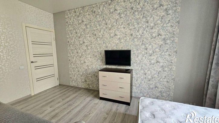 1-комн квартира улица Ленина, 180А к13,  д. 180А к13