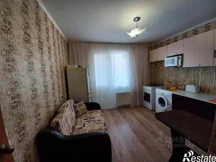 1-комн квартира ул Адмирала Пустошкина, 22 4,  д. 22 4,  к. 4